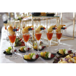 Skaistė Lyderė, maitinimo paslauga